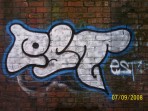 est